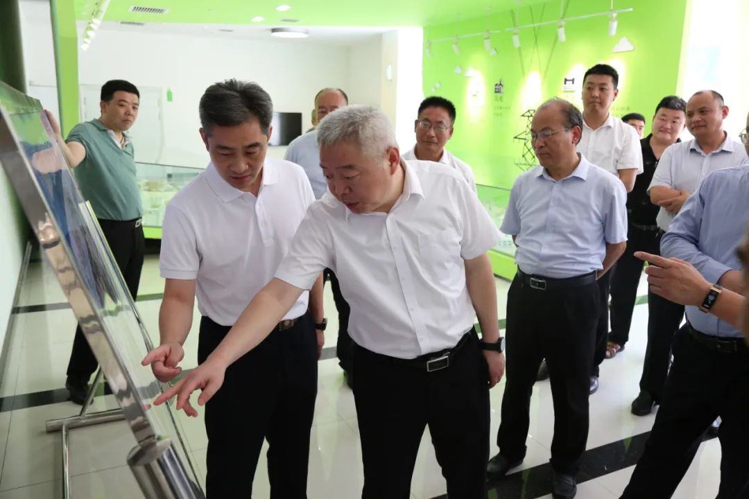 副市長王映海到臨沂恒源熱力集團調(diào)研中心城區(qū)供熱工程建設(shè)項目